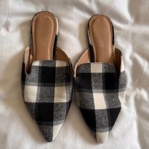 ABOUND Black and White Plaid Pointed Toe Mule